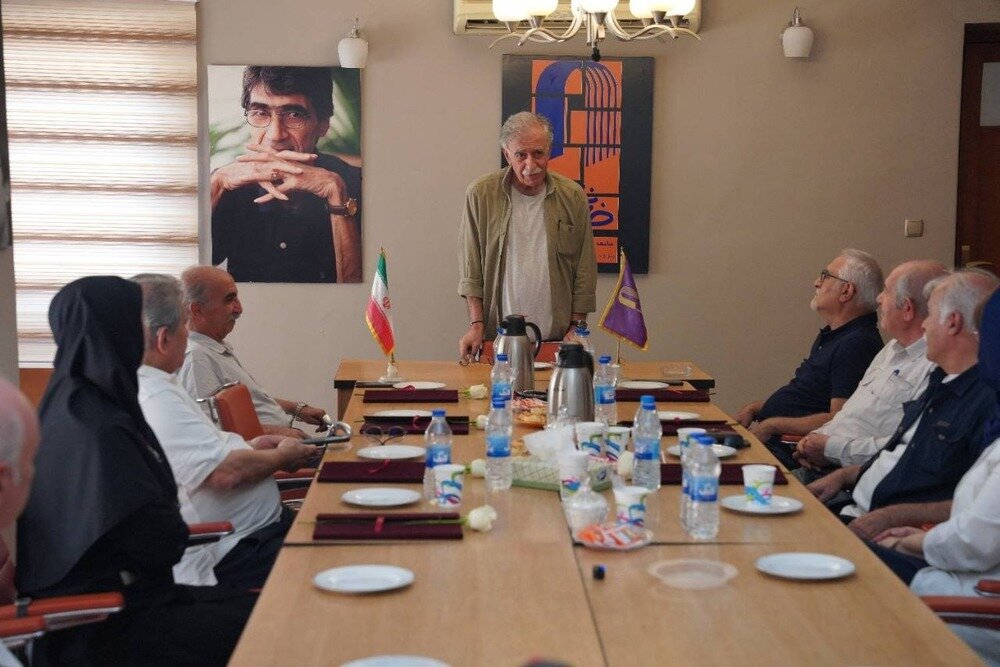 تالار گفتگوی خانه سینما به نام «ناصر تقوایی» مزین شد